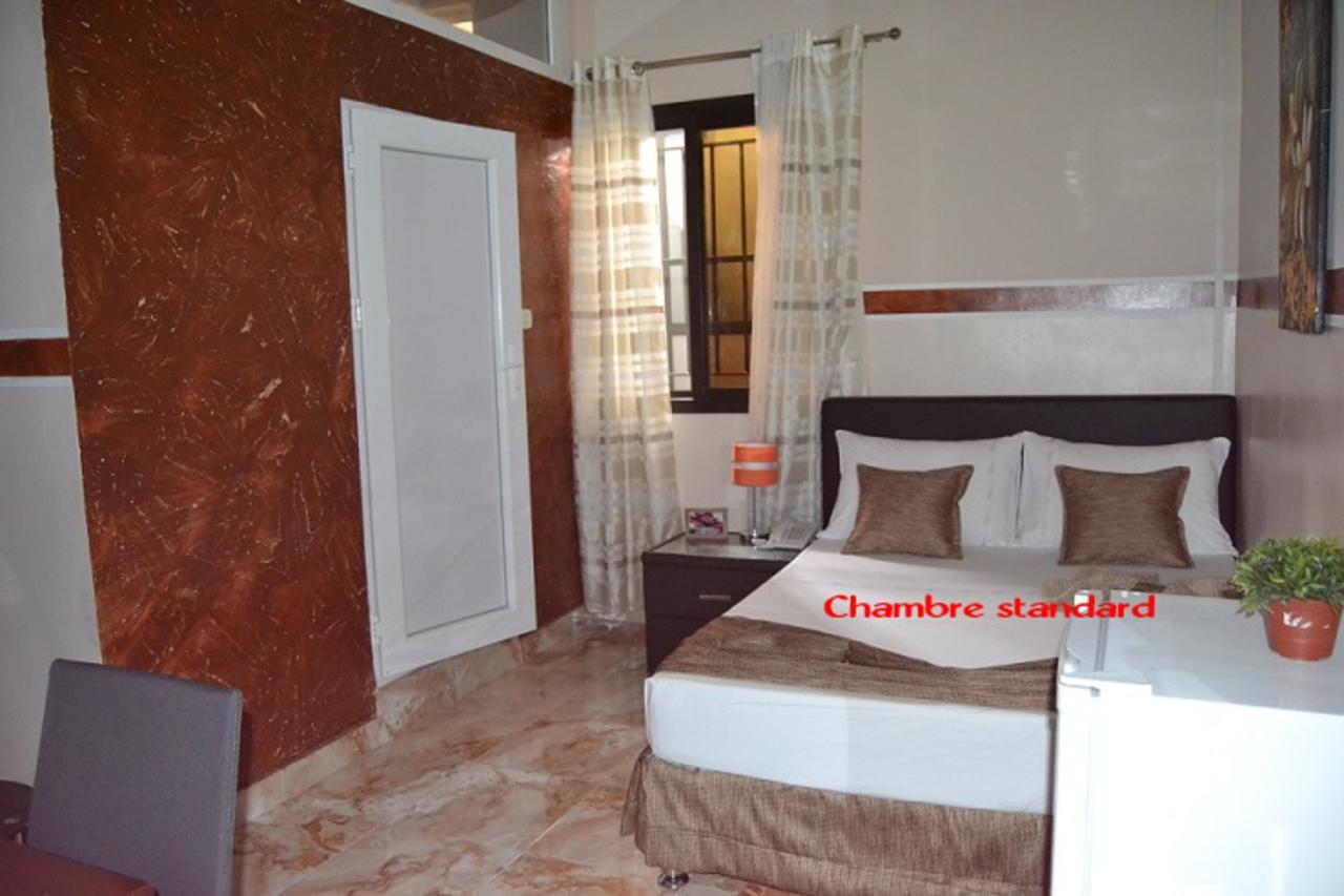Green Lodge Kinshasa Esterno foto